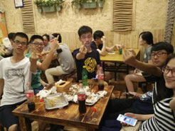新城烧烤加盟,学烧烤技术,开烧烤店多少钱疯狂烤翅加盟